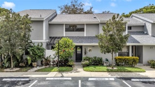 Photo of Listing #F10530273