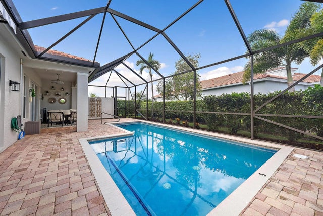 101 Casa Grande Court, Palm Beach Gardens