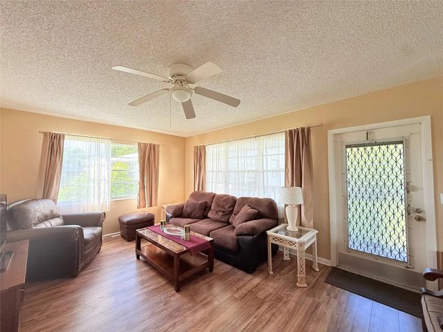 4 of 34 - 204 Oakridge M #204, Deerfield Beach, FL