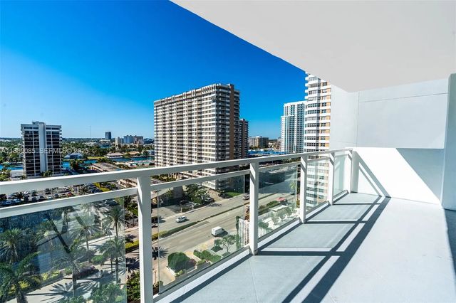 2030 S Ocean Drive #1127, Hallandale Beach