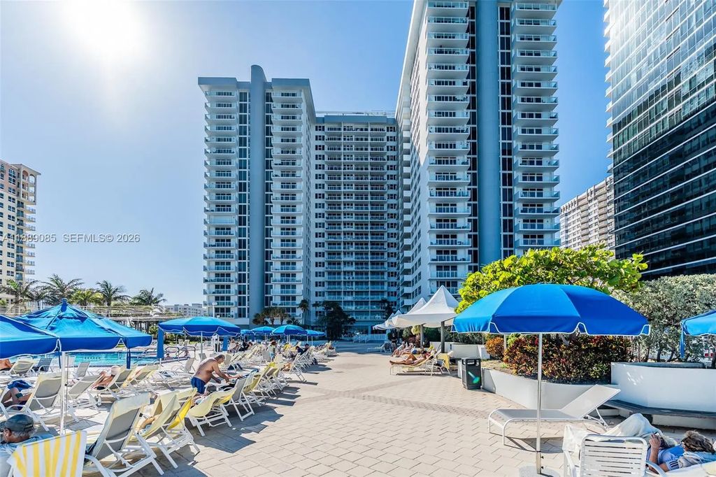 2030 S Ocean Drive #1127, Hallandale Beach