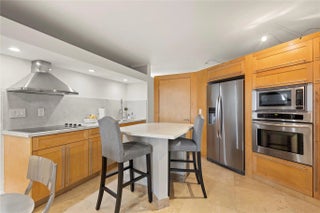 Photo of Listing #F10530901