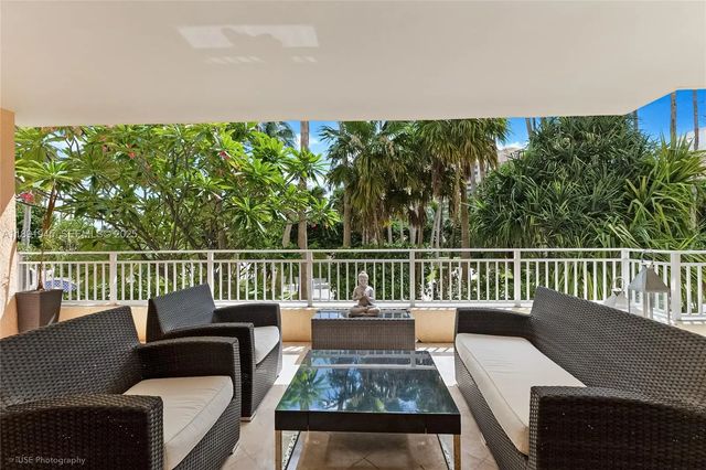 791 Crandon Boulevard #303, Key Biscayne