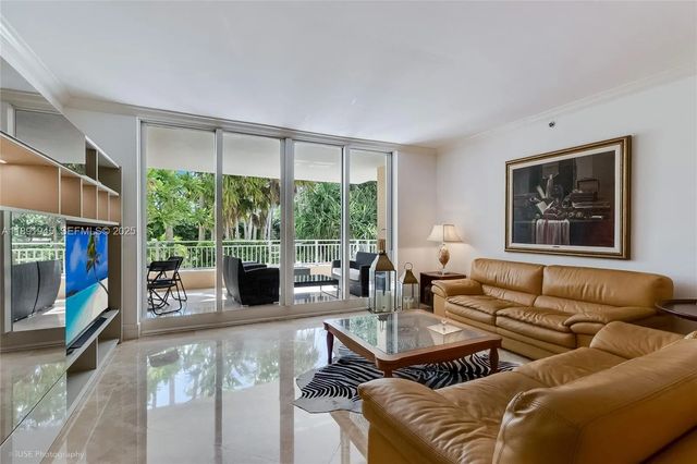 3 of 25 - 791 Crandon Boulevard #303, Key Biscayne, FL