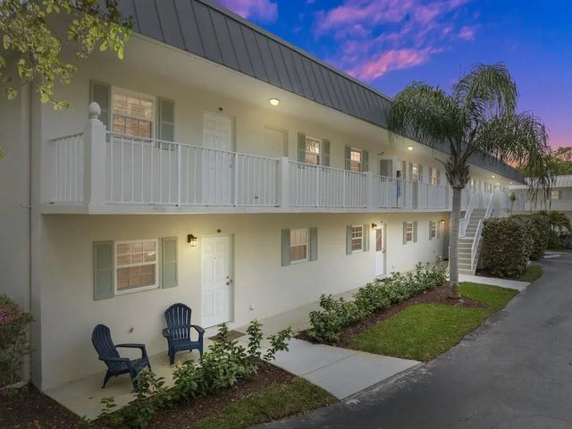 900 Jasmine Lane #10a, Vero Beach