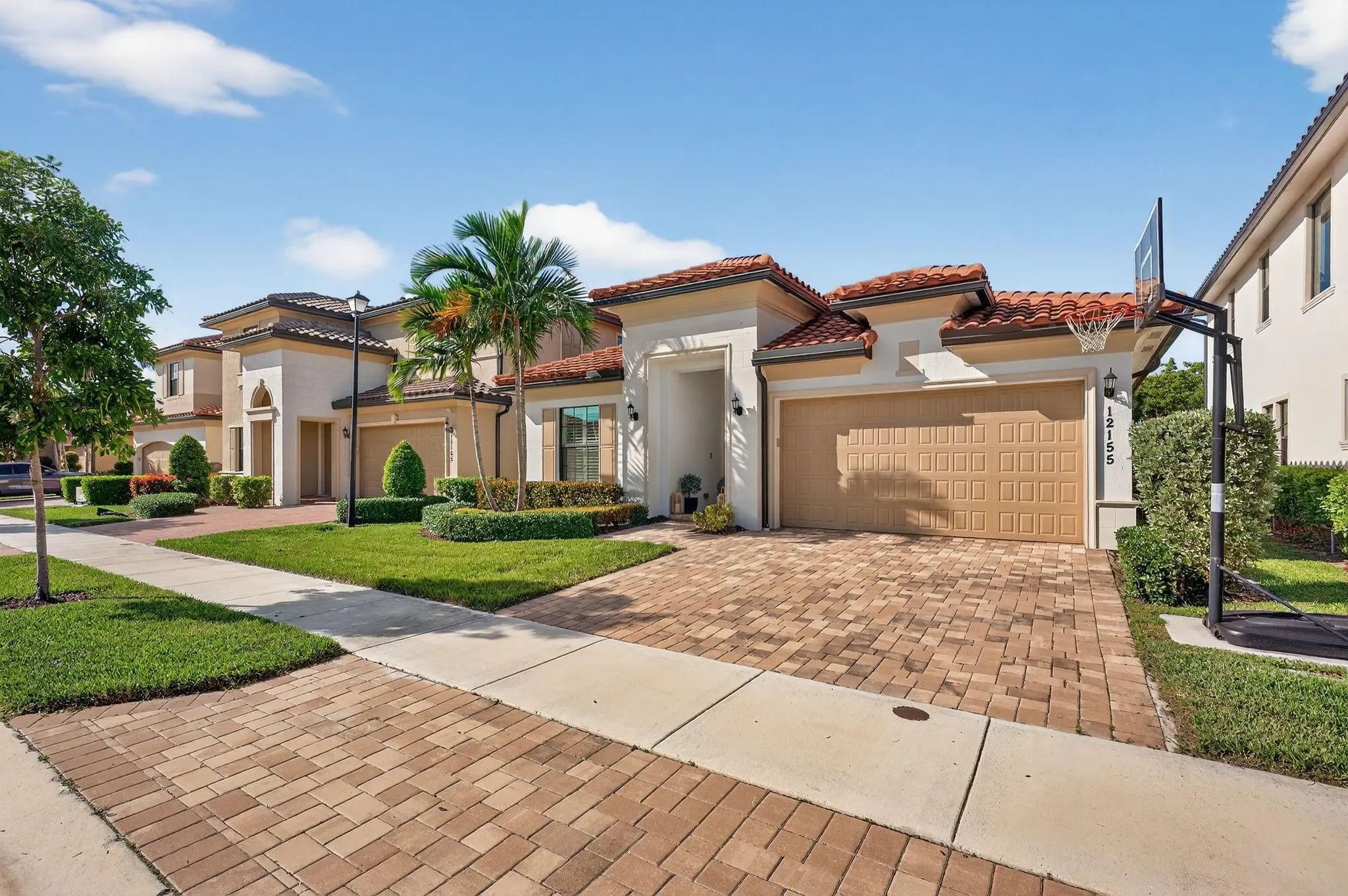 12155 N Baypoint Circle, Parkland