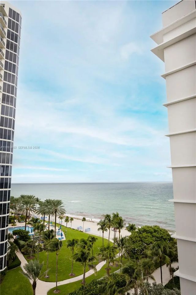 2 of 59 - 19201 Collins Avenue #720, Sunny Isles Beach, FL