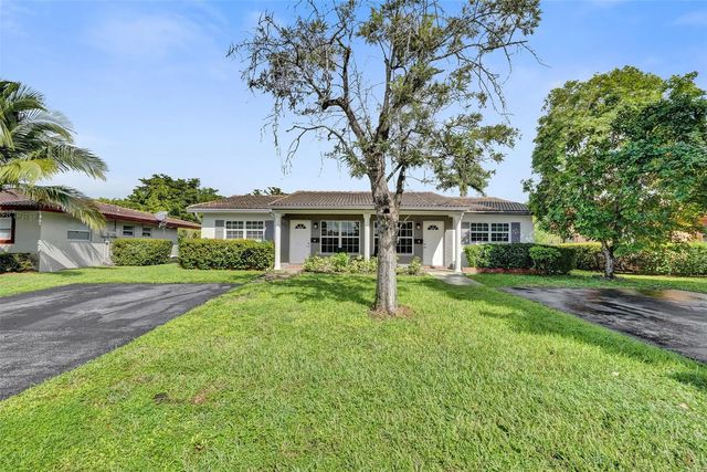 2 of 37 - 4017 Woodside Drive, Coral Springs, FL