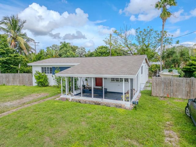 3 of 27 - 2011 Sw 97th Terrace, Miramar, FL
