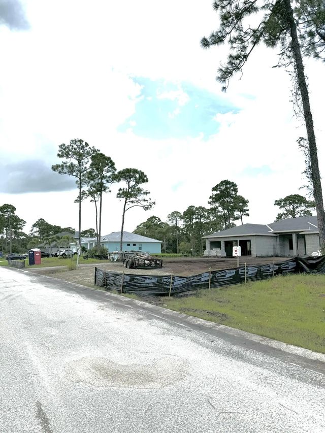 5 of 16 - 10615 Sugar Pine Drive, Fort Pierce, FL