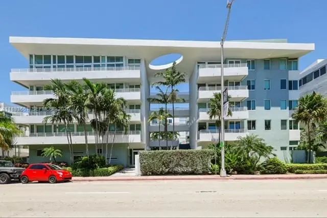 7800 Collins Avenue #203, Miami Beach
