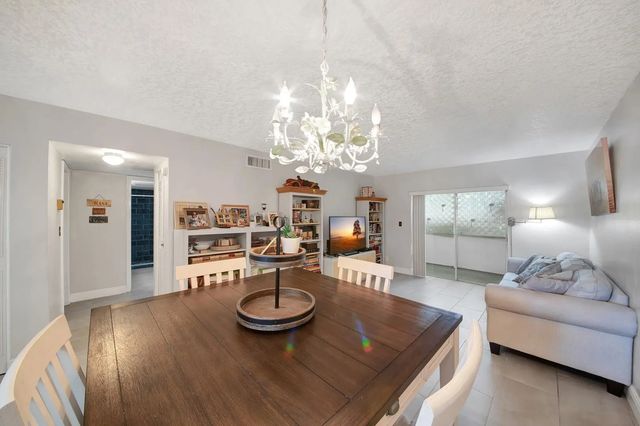 2812 S Garden Drive #109, Lake Worth
