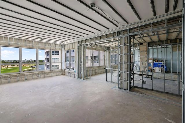 5 of 26 - 9100 W Bay Harbor Drive #10b, Bay Harbor Islands, FL
