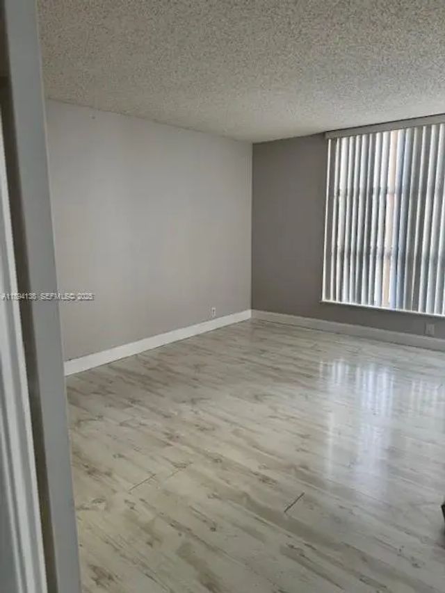 4 of 7 - 3400 Ne 192nd Street #802, Aventura, FL