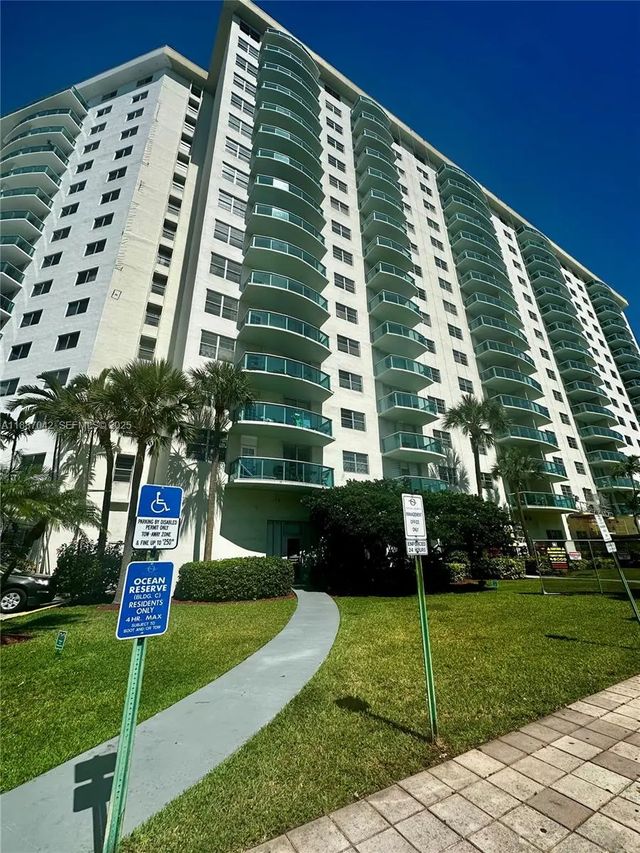 3 of 10 - 19370 Collins Avenue #cu-6, Sunny Isles Beach, FL