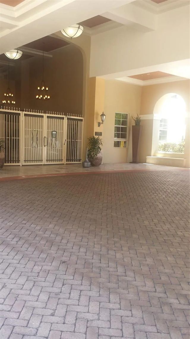 2 of 33 - 520 Se 5th Avenue #3704, Fort Lauderdale, FL