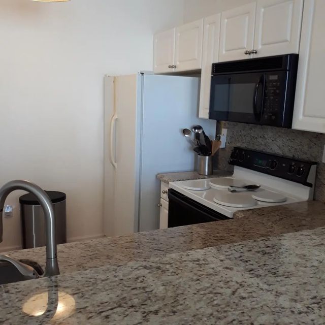 4 of 33 - 520 Se 5th Avenue #3704, Fort Lauderdale, FL