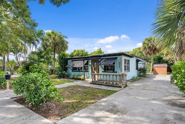 3 of 21 - 3101 Glenwood Road, West Palm Beach, FL