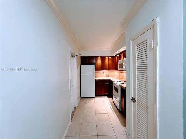 4 of 28 - 2424 Se 17th Street #b307, Fort Lauderdale, FL