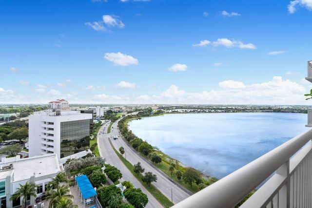 5 of 42 - 300 S Australian Avenue #1515, West Palm Beach, FL
