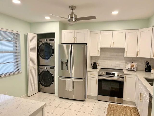 3 of 28 - 1101 Colony Point Circle #220, Pembroke Pines, FL