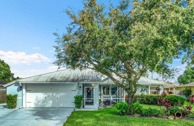 Photo of Listing #R11131767