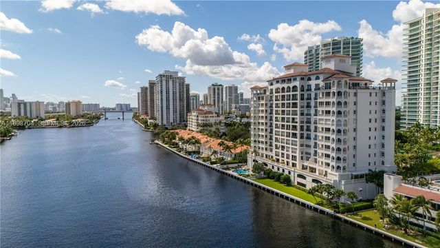 20165 Ne 39th Place #303 & 204, Aventura