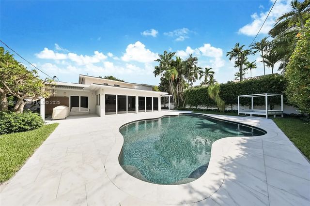 2 of 26 - 5244 Alton Road, Miami Beach, FL
