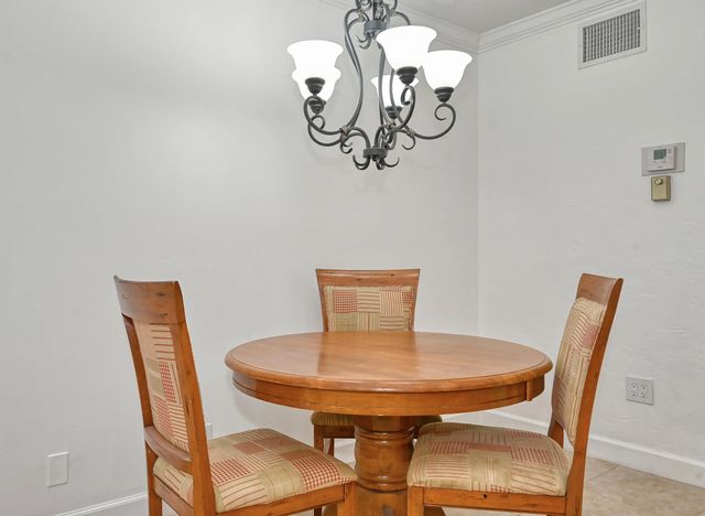 5 of 19 - 102 Coventry E #102, West Palm Beach, FL
