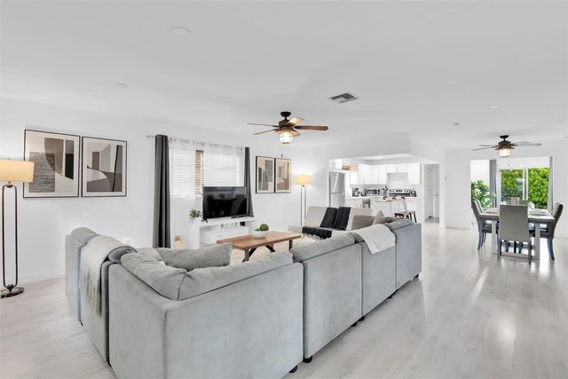 214 Se 6th Street, Dania Beach