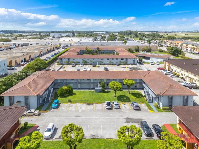 4050 Nw 135th Street #21-11, Opa-Locka