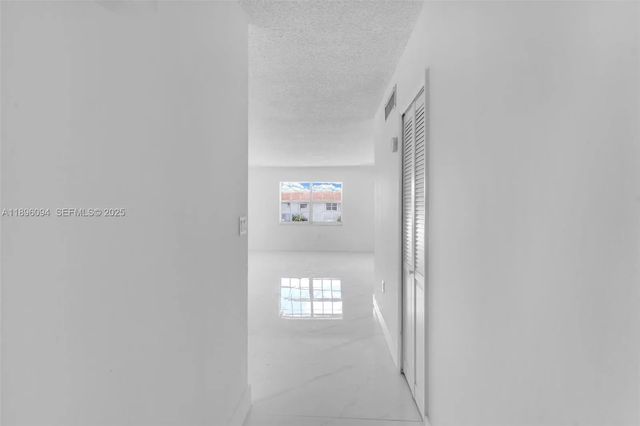 3 of 23 - 4050 Nw 135th Street #21-11, Opa-Locka, FL