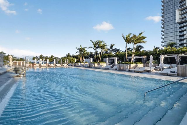 5 of 20 - 2301 Collins Avenue #1015, Miami Beach, FL