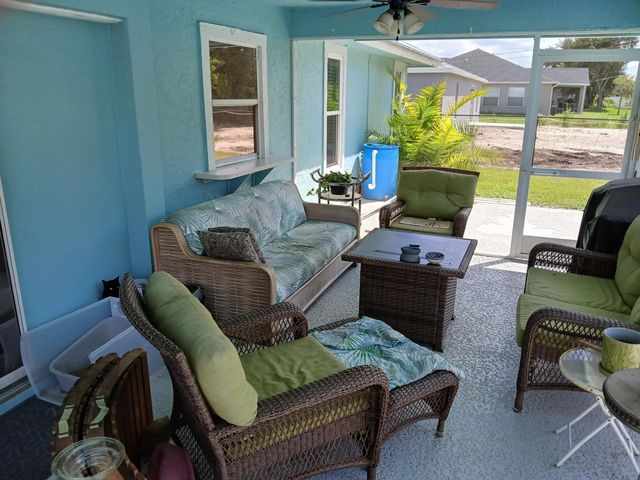 4 of 10 - 4522 Floral Street, Port St. Lucie, FL