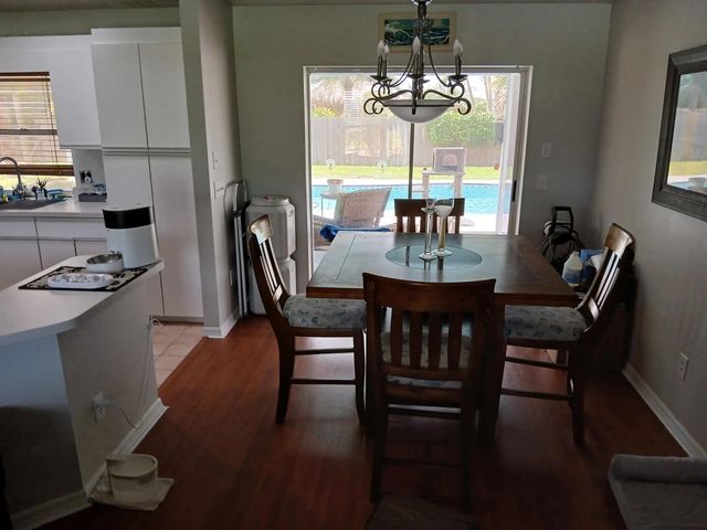 5 of 10 - 4522 Floral Street, Port St. Lucie, FL