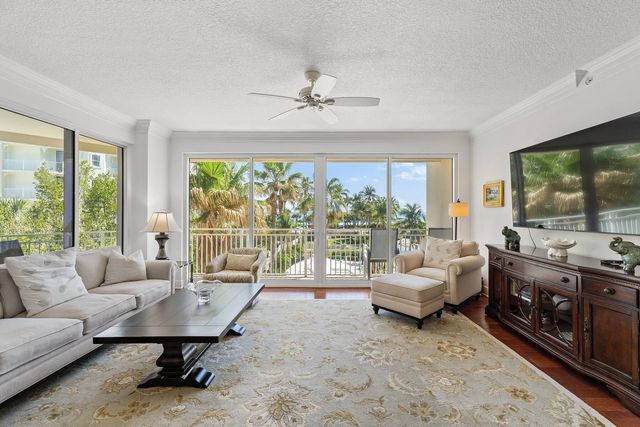 2 of 19 - 1660 S Highway A1a #122, Jupiter, FL