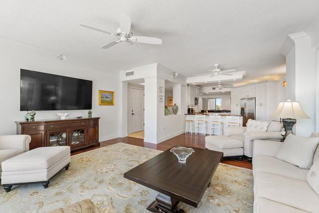 5 of 19 - 1660 S Highway A1a #122, Jupiter, FL