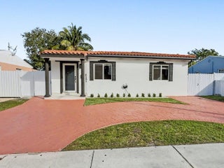 Photo of Listing #R11132465