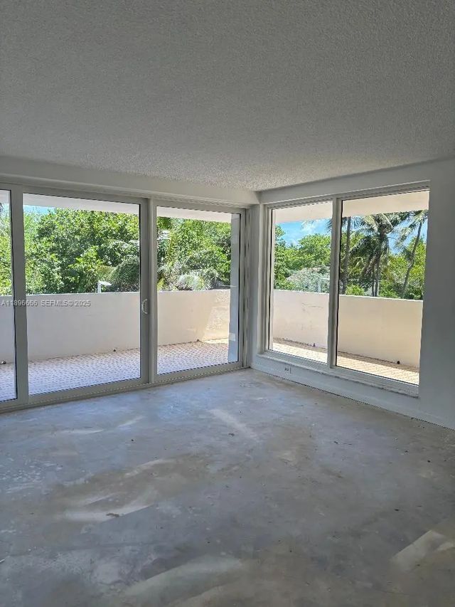 3 of 12 - 177 Ocean Lane Drive #208, Key Biscayne, FL