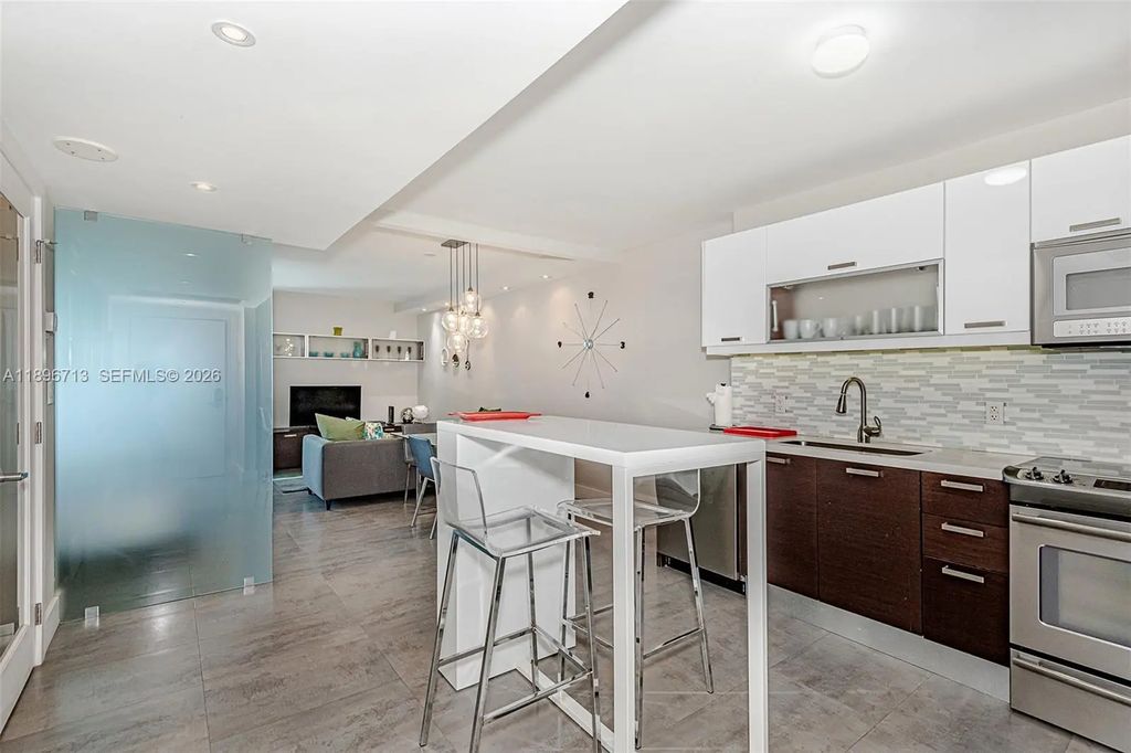2301 Collins Avenue #723, Miami Beach