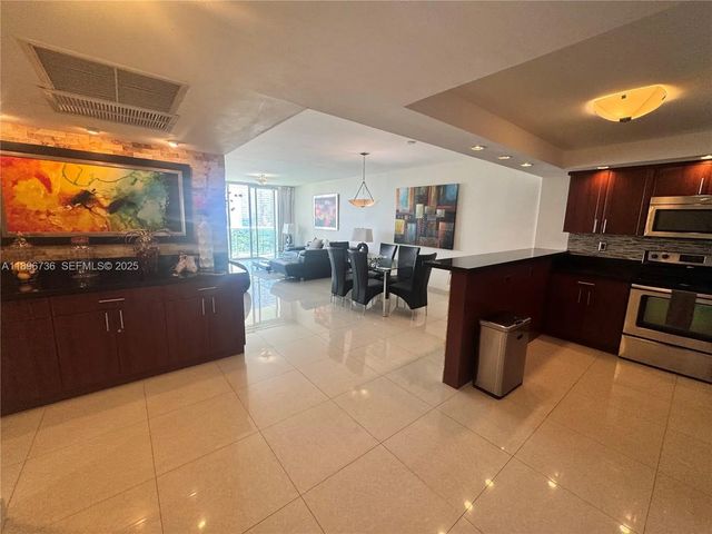2 of 20 - 19370 Collins Avenue #1427, Sunny Isles Beach, FL