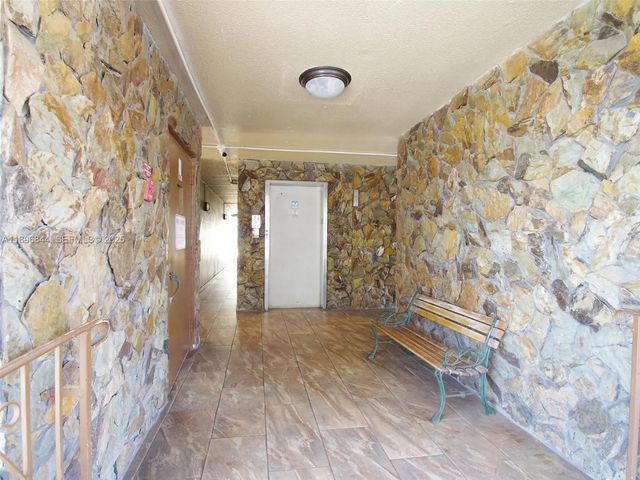 3 of 31 - 420 Ne 12th Avenue #401, Hallandale Beach, FL