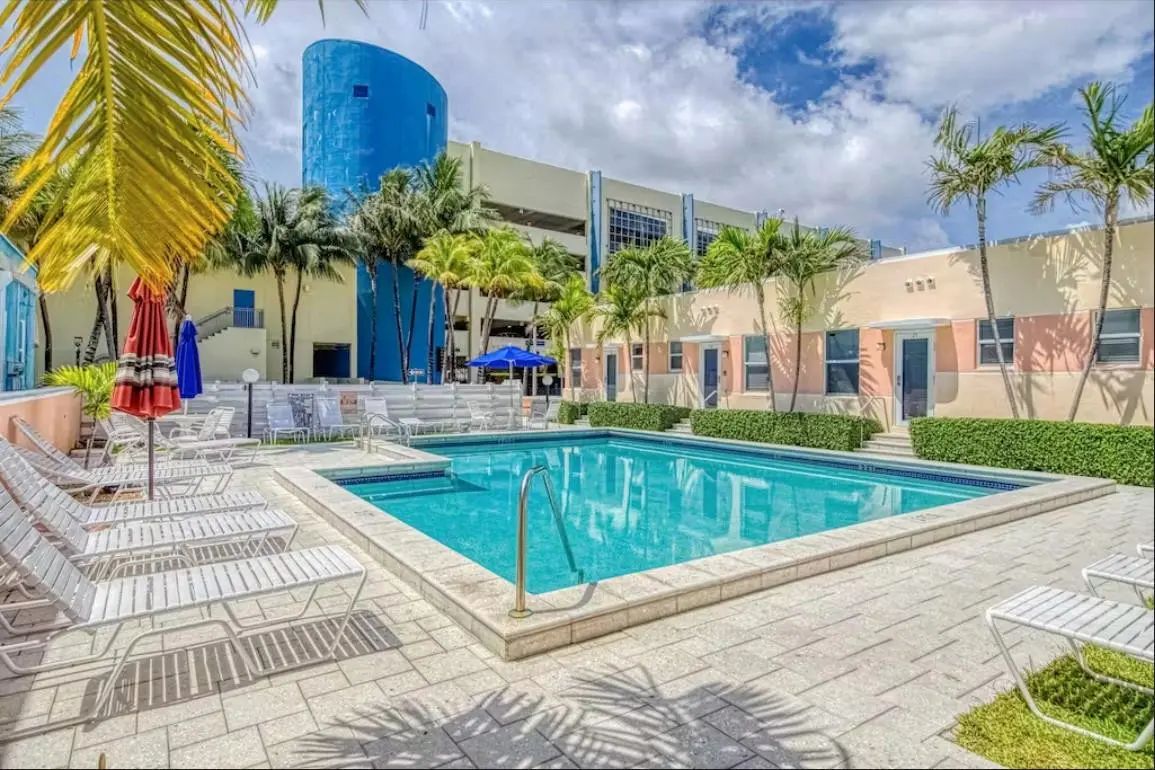 327 Connecticut Street #21, Hollywood