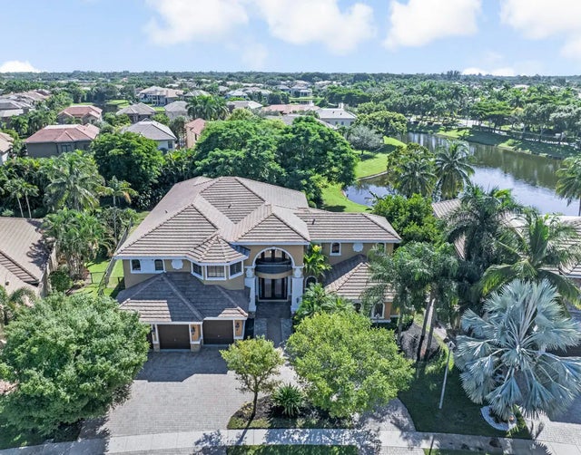 Photo of Listing #R11132689