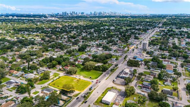 2 of 8 - 8901 Nw 22nd Avenue, Miami, FL