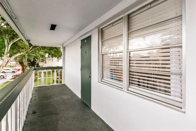 3 of 55 - 184 Oakridge L #184, Deerfield Beach, FL