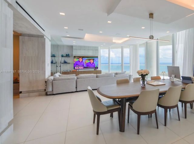 3 of 34 - 16047 Collins Avenue #3204, Sunny Isles Beach, FL