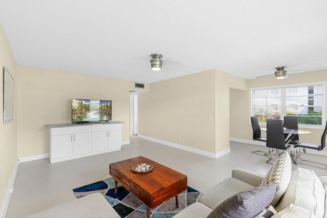 3 of 45 - 209 Ventnor M #209, Deerfield Beach, FL