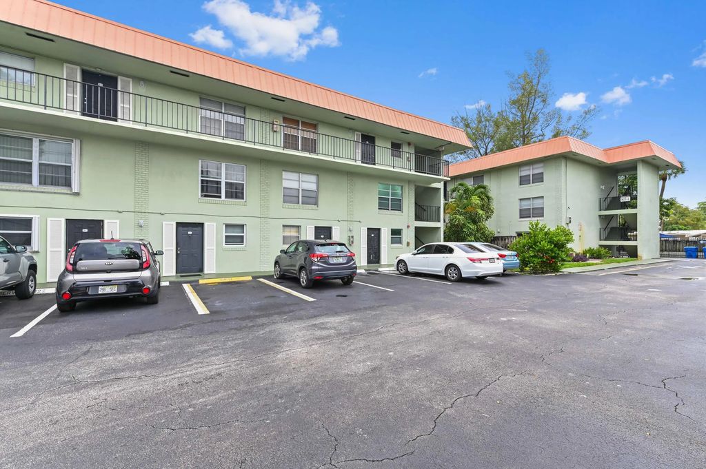 803 W Oakland Park Boulevard #a7, Oakland Park