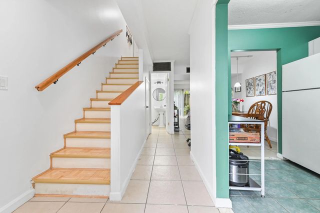 2 of 25 - 803 W Oakland Park Boulevard #a7, Oakland Park, FL